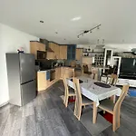 Apartment Mit Terrasse Und Viel Ruhe