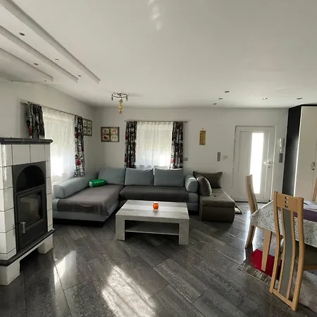 Mit Terrasse Und Viel Ruhe Wieting